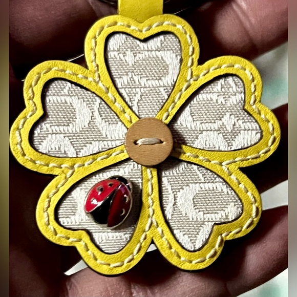 COACH Ladybug Signature C Flower Keychain/Charm - Picture 8 of 8